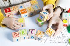 孩子成了“老好人”，学不会拒绝，长大会吃亏