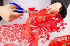 剪纸艺术：一纸一剪，传承千年的中华绝技