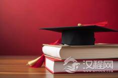 《三国演义》中的权谋与智慧