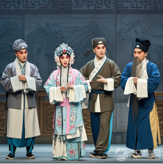 《十五贯》戏曲结构之精妙探析