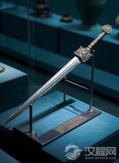 为何越王勾践剑千年不锈？