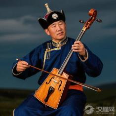 当摇滚拥抱古韵 传统乐器叩响现代节拍