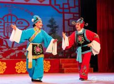 东北二人转到底该不该去低俗化？