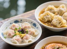 《馄饨、云吞、抄手》写法之争：小吃命名的方言保卫战