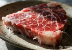 冻肉返鲜的关键在于解冻时湿度