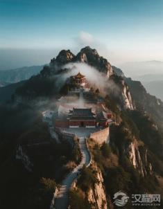 为什么寺庙道观总在山中？风水宝地还是避世需求？