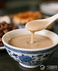 北京豆汁儿，老北京人到底爱它什么？​