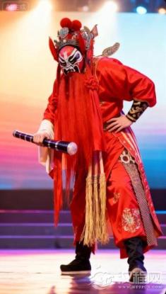 京剧《闹地府》里的吊靴鬼，可不只是来搞笑的