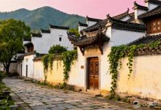 在千城一面的今天，我们为何更需要回望这些“不一样”的房子？