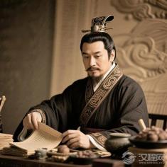 在霸道的轰鸣中，倾听一份“杂家”的低语