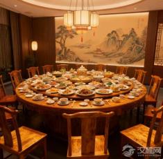 从《红楼梦》到《繁花》：中国文学里的“饭局”有多精彩？