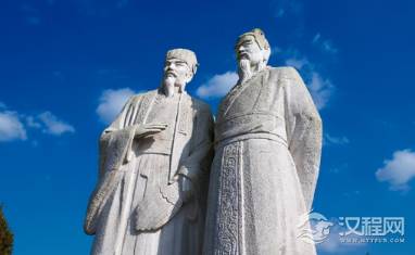 诸葛亮自称“布衣”，诸葛亮的出身并不简单