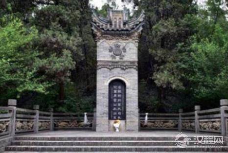 霍去病的墓很繁荣，为什么卫青的墓却很凄凉？