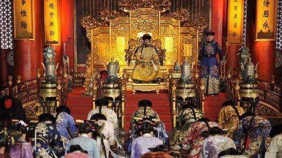 他是康熙的第九子，只有站错了队，被雍正折磨而死