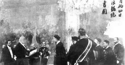 清李鸿章清洋人吃饭，菜不够吃把东西放一起煮，竟成一道名菜！