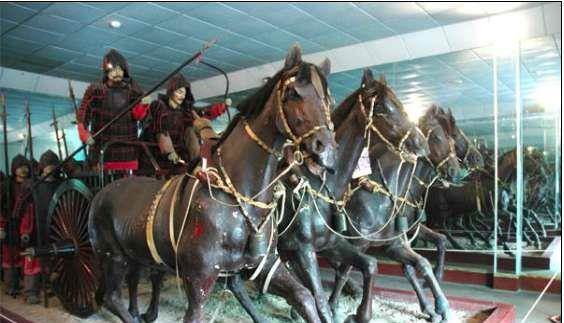 西周分封的最重要诸侯国，担任国都近卫，保卫周天子400余年