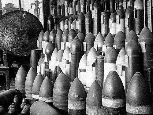 慈禧太后当年在八国联军兵临城下的情况下到底该不该逃跑？