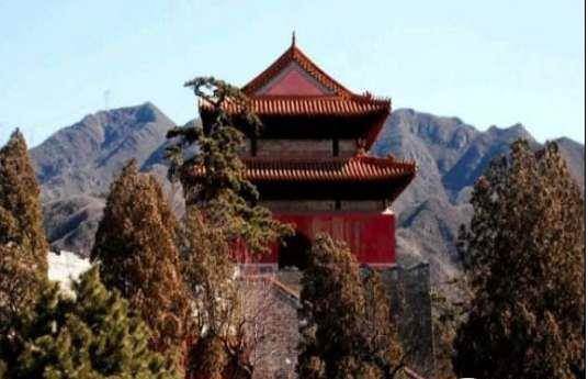 此人是雍正眼中的官员楷模，当官50年家贫如洗，死后获得一个殊荣