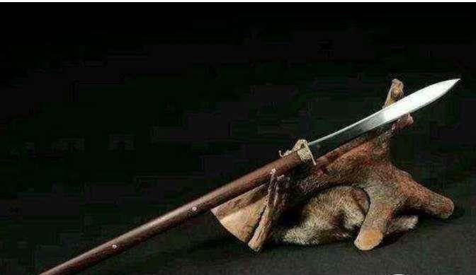 此人为隋唐大将，但少有名气，敌人因畏惧他的勇猛竟然不战自溃