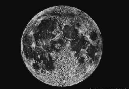 月球的表面出现2000米高的巨型建筑是真的吗 哪些建筑是怎么回事