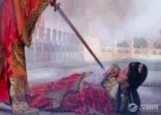 长平公主15岁时被砍掉手臂，18岁怀着孕死去