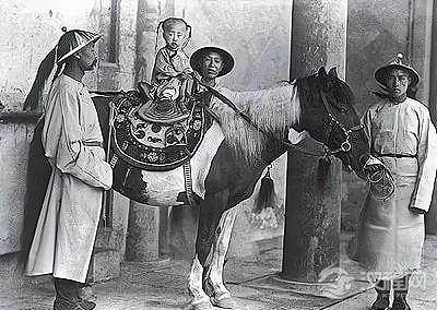 光绪不是慈禧的亲外甥吗 慈禧临死为何都不放过他