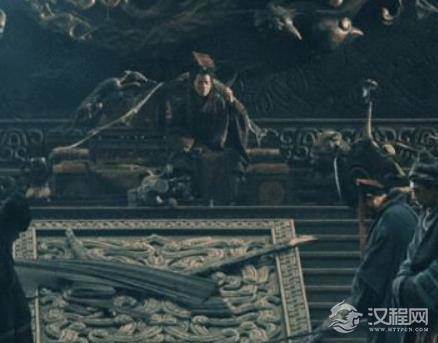 刘备救孔融不救陶谦，背后原因是什么？