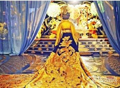 历史上的武则天只是一个荒淫无度的女皇吗？