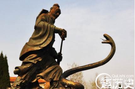 刘邦斩白蛇用的剑叫什么名字？这故事有什么隐藏含义吗？