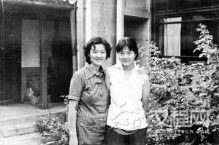 洪晃忆母亲章含之：她太把男人当回事