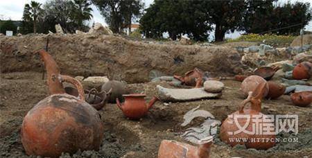 考古学家在塞浦路斯发现4000年前香水