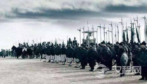 古代皇帝是怎么管住手握重兵的将军的？