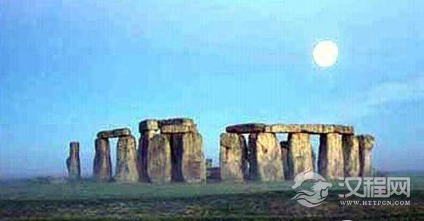 埃夫伯里巨石阵