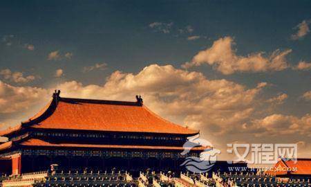 故宫内廷宫殿都用满文书写 为何外朝宫殿没有满文