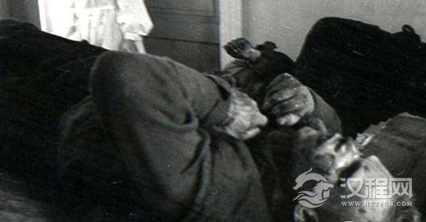 俄罗斯登山者离奇死亡事件