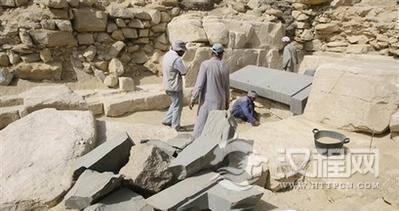 埃及金字塔现4000年前祭司墓