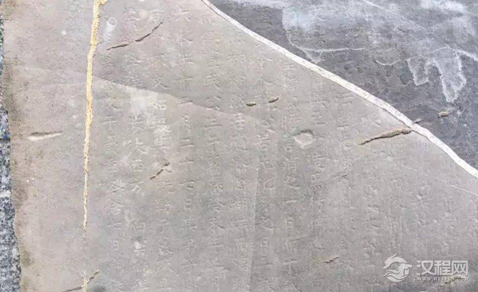 东莞一工地挖出不腐棺尸 面容清晰可见