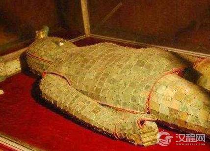 古代盗墓贼遇到金缕玉衣 为何不敢拿玉衣而是抽掉里面的金线