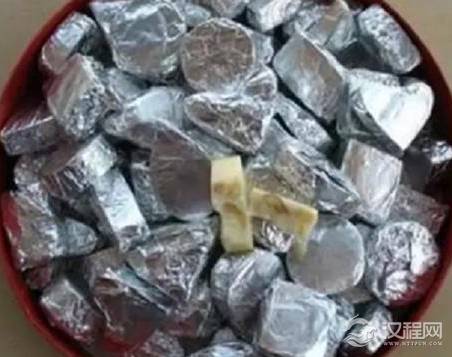 古代银子到底长什么样子 真的和电视剧演的白花花,格外的亮吗