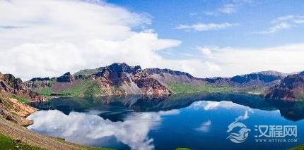 清朝龙脉长白山到底在地方 为何日本会如何敬畏呢