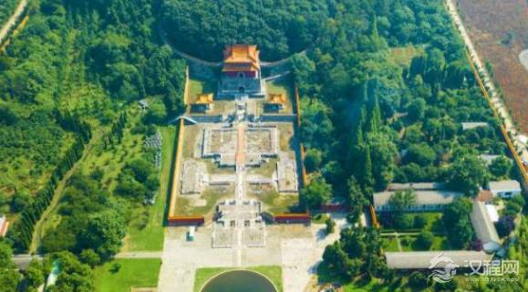 清朝皇陵至今还有守墓人？他们是靠什么生活的？