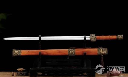 刀剑本是凶器，为何古人却拿它镇宅呢？