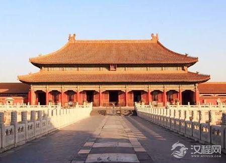 乾清宫作为明朝皇帝的寝宫 清朝皇帝为何不住里边