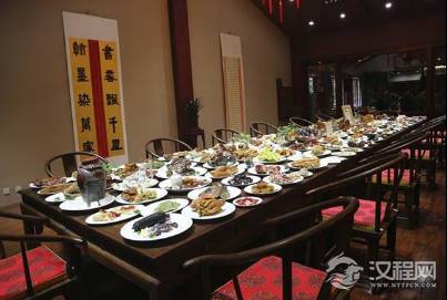 古代人民做饭是从什么时候开始使用油的 油都是怎么提炼出来的