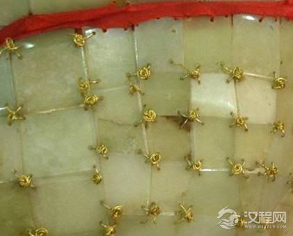 古代盗墓贼碰到金缕玉衣的时候 他们为何只动金丝不拿玉片