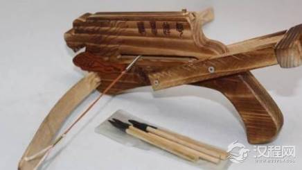 秦国横扫了六国统一了天下到底用了什么武器 这个武器误差到底有多大