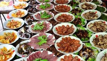 老宦官回忆清朝美食，清朝皇帝的御膳很难吃吗？