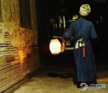 古代打更都是在半夜敲锣打鼓的 古人这么做会不会扰民