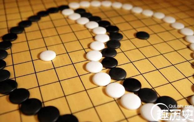 围棋是谁发明的？传闻他因砍柴路边观棋，回家竟已过百年