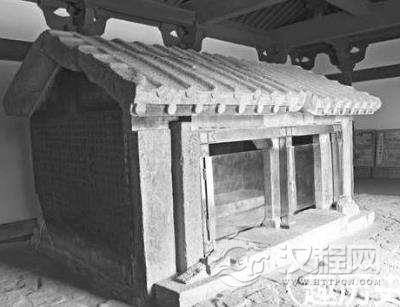 中国现存最老的祠堂，墙壁上被古人刻满了“到此一游”